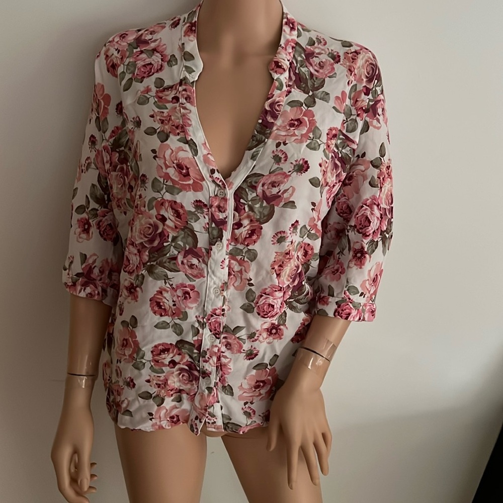 Estima Woman’s top